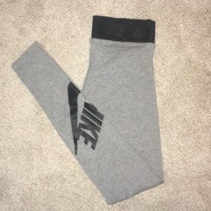 Nike Logo Leggings